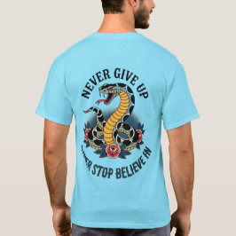 Fearless Spirit: Bold Snake en Rozen artwork T-shirt