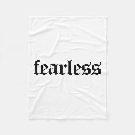 Fearless Tee Shirt, Fearless And Strong Motivation Fleece Deken (Voorkant)