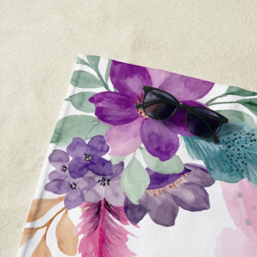 Feather & Flowers Mr en Mrs. Personalized Wedding Strandlaken (In situ)