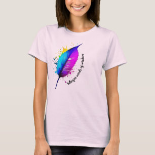 Feather paint spatter Whisper Woorden van Wijsheid T-shirt