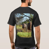 Feathers of Pride: Emu-ouders met hun kuikens T-shirt (Achterkant)