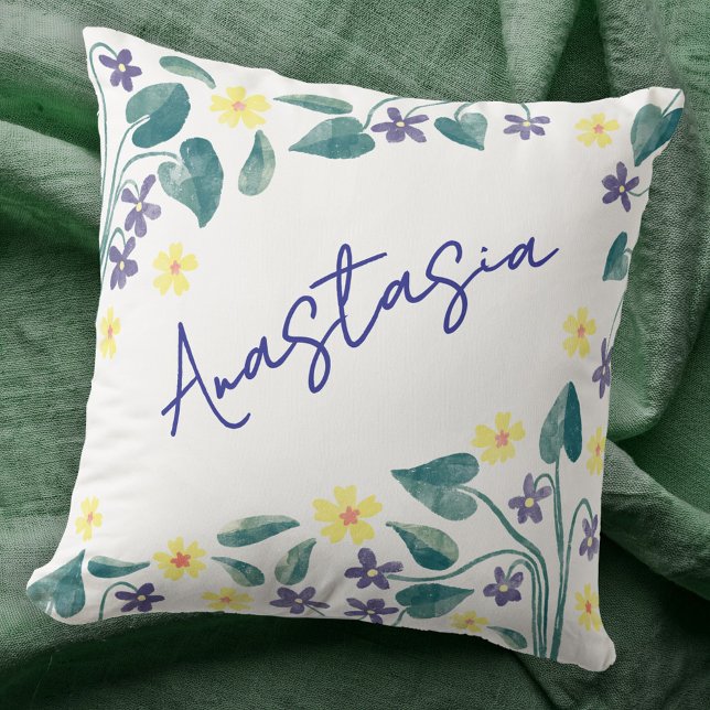 February Birth Month Violet Primrose Personalized Kussen (February birth month flower personalized script name watercolor violet primrose art throw pillow)