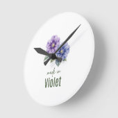 February Violet Birth Flowe Clock Watercolor Ronde Klok (Hoek)