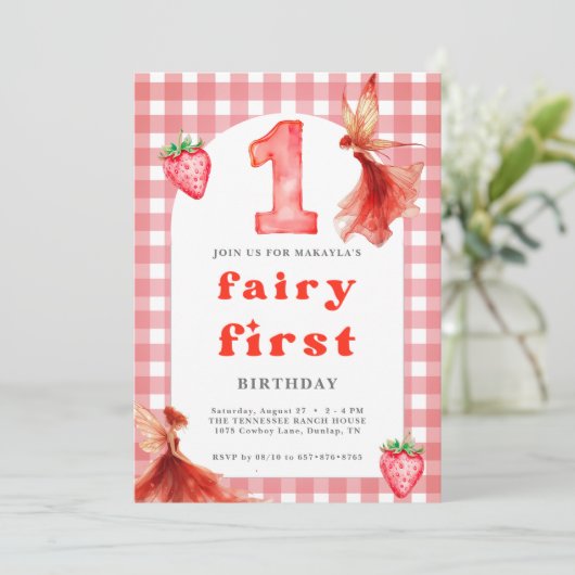 fee eerste 1e Strawberry Gingham verjaardag Kaart (Staand voorkant)