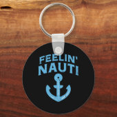 Feelin Nauti Anker Boot Grappige Zeil Pun Kapitein Sleutelhanger (Voorkant)