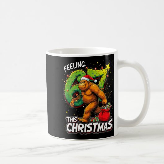 Feeling 67 Funny Christmas Bigfoot Holiday  Koffiemok (Rechts)