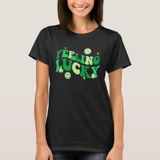 Feeling Lucky Shamrock Groovy St Patrick's Day Ire T-shirt (Voorkant)
