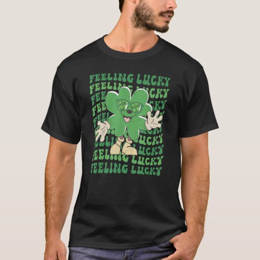 Feeling Lucky Smile Face Shamrock St Patrick's day T-shirt (Voorkant)