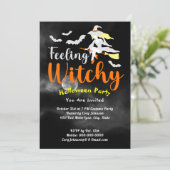 Feeling Witchy Bats Moon Black Sky Halloween Party Kaart (Staand voorkant)