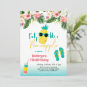 Feest als een ananas verjaardagsuitnodiging kaart (Staand voorkant)