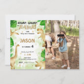 Feest als een dinosaurus, verjaardagsfeestfoto kaart (Voorkant)