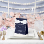 Feest Favoriet Doos Bedankdoosjes<br><div class="desc">Deze feest favoriet doos is getoond in een elegante donkerblauwe en witte kleur.
Pas dit item aan en wijzig de voorbeeldtekst naar die van jou.
Tip: Voeg gewoon lekkere snoepjes toe en wat feestelijk lint.</div>