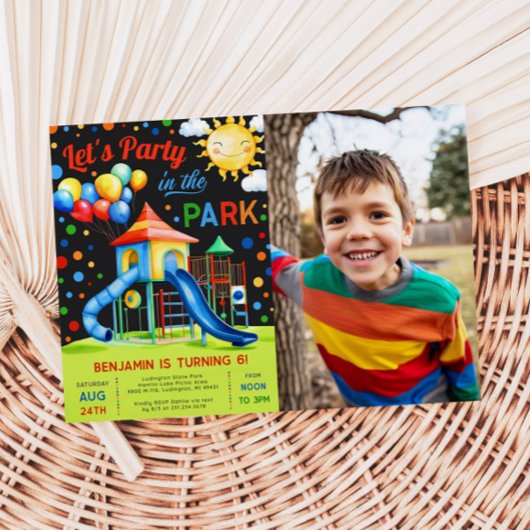Feest in het Park Verjaardag Foto Uitnodiging