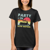 Feest in Slow Motion Pontonboot Retro  T-shirt (Voorkant)
