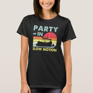 Feest in Slow Motion Pontonboot Retro  T-shirt