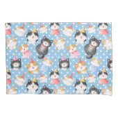 Feest Katten op Blauwe Polka Dots Kussensloop (Voorkant)
