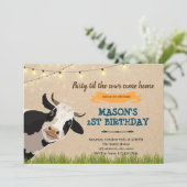 Feest tot de koeien thuis komen boerderij uitnodig kaart (Staand voorkant)