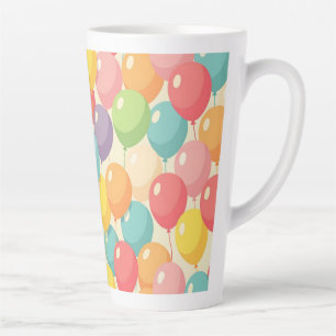 Feestballonnen in verschillende kleuren latte mok
