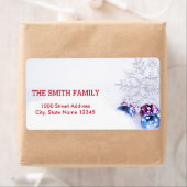  feestdag met witte sneeuw voor kerstmis etiket (Insitu)