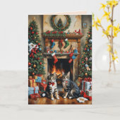 Feestelijk gedecoreerde kamer, open haard, katten, kaart (Gele Bloem)