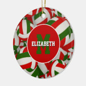feestelijk gepersonaliseerd rood-groen volleybal keramisch ornament (Links)