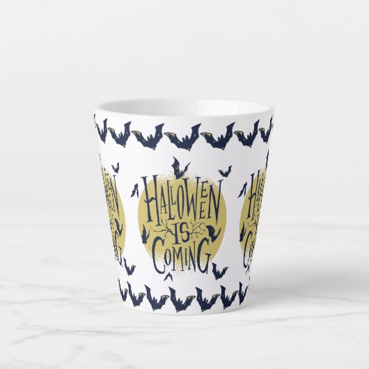 Feestelijk Halloween Collectie - Halloween komt er Latte Mok (Voorkant)