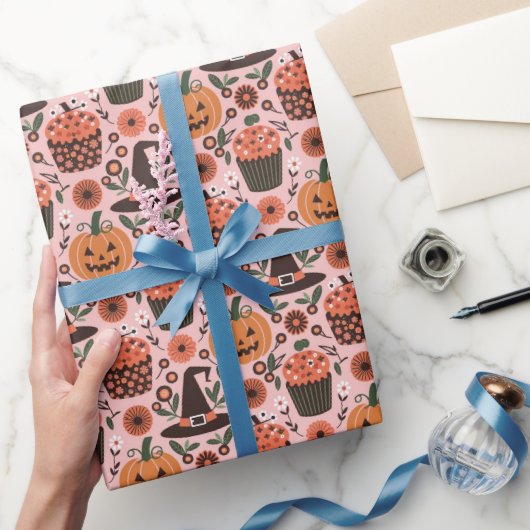 Feestelijk Halloween patroon | Heksen, pompoen, vl Cadeaupapier (Geschenken)