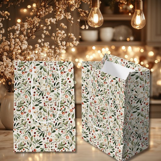 Feestelijk Kerstgroen Rode bessen Medium Cadeauzakje