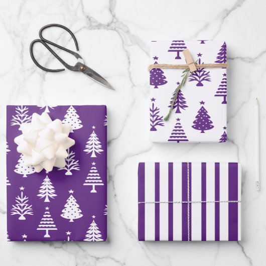 Feestelijk paars en wit kerstboompatroon inpakpapier vel (Voorkant)