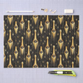 Feestelijk patroon met gouden champagneflessen tissuepapier (Craft)