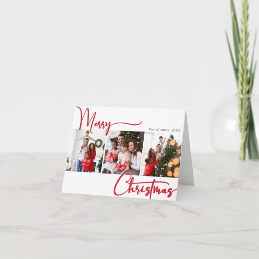 Feestelijk rood script gevouwen drie foto kerst feestdagen kaart (Voorkant)