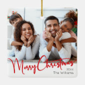Feestelijk rood script Vrolijk Kerstfeest Keramisch Ornament (Achterkant)