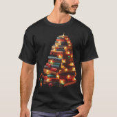 Feestelijke Boek Kerstboom met String Lights T-shirt (Voorkant)