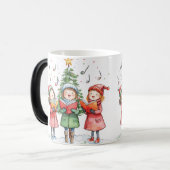 Feestelijke Carolers Delight Magische Mok (Voorkant links)