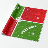 Feestelijke C'est Noel op rood wit en groen Cadeaupapier (Uitgerold)