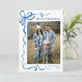 Feestelijke Dusty Blue Christmas Bow Ribbon 5 Foto Feestdagenkaart (Staand voorkant)