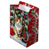 Feestelijke Feline | Schattige Kerstkat Medium Cadeauzakje (Voorkant Gekanteld)