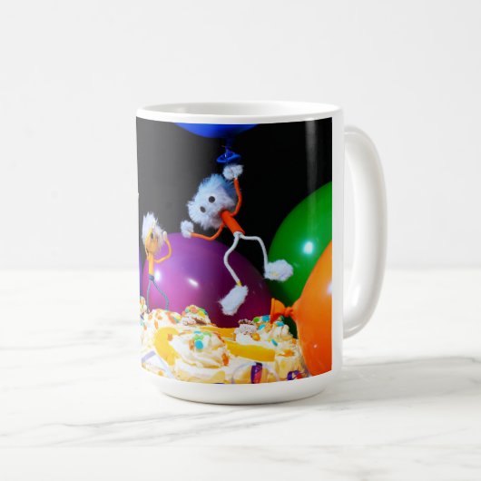 Feestelijke Fubby foto met ballonnen en taart. Koffiemok (Voorkant rechts)