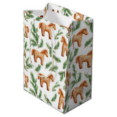 Feestelijke Gingerbread Horse & Pine Pattern Medium Cadeauzakje (Achterkant Gekanteld)