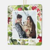 Feestelijke Holly Berry en Evergreen Waterverf Keramisch Ornament (Links)