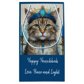 Feestelijke kat in vermomming Speelse Chanoeka bed Klein Cadeauzakje (Achterkant)