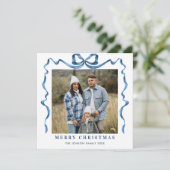 Feestelijke Kerst Dusty Blue Bow Ribbon 2 Foto Feestdagenkaart (Staand voorkant)