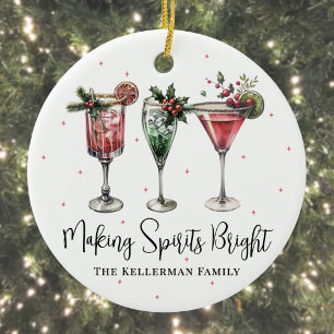 Feestelijke Kerst met een vrolijke drank Keramisch Ornament
