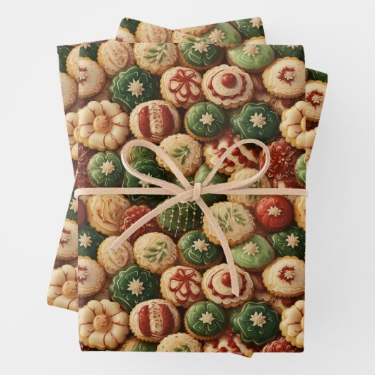 Feestelijke kerst versierde koekjes inpakpapier vel (In situ)