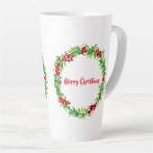 Feestelijke kerstkrans met rode bessen latte mok (Rechterhoek)