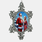 Feestelijke Kerstman en mevrouw Claus Tin Sneeuwvlok Ornament (Links)