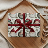 Feestelijke Kerstman met Holly Kransen Patroon Cadeaupapier