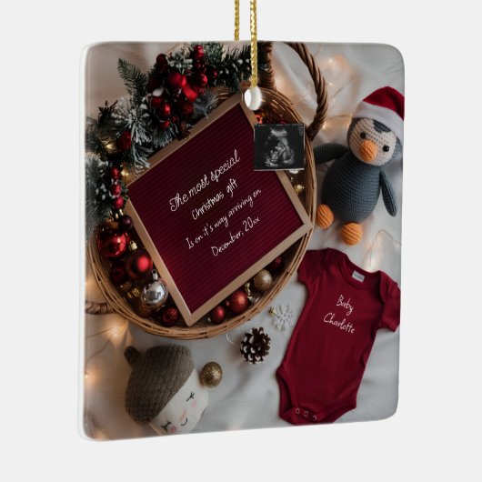 Feestelijke kerstmand zwangerschapsaankondiging keramisch ornament (Rechts)