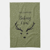 Feestelijke Kerstrendier Sneeuwval Groene Vakantie Theedoek (Verticaal)