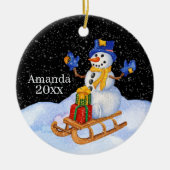 feestelijke kerstsneeuwman voegt naamtekst toe keramisch ornament (Voorkant)